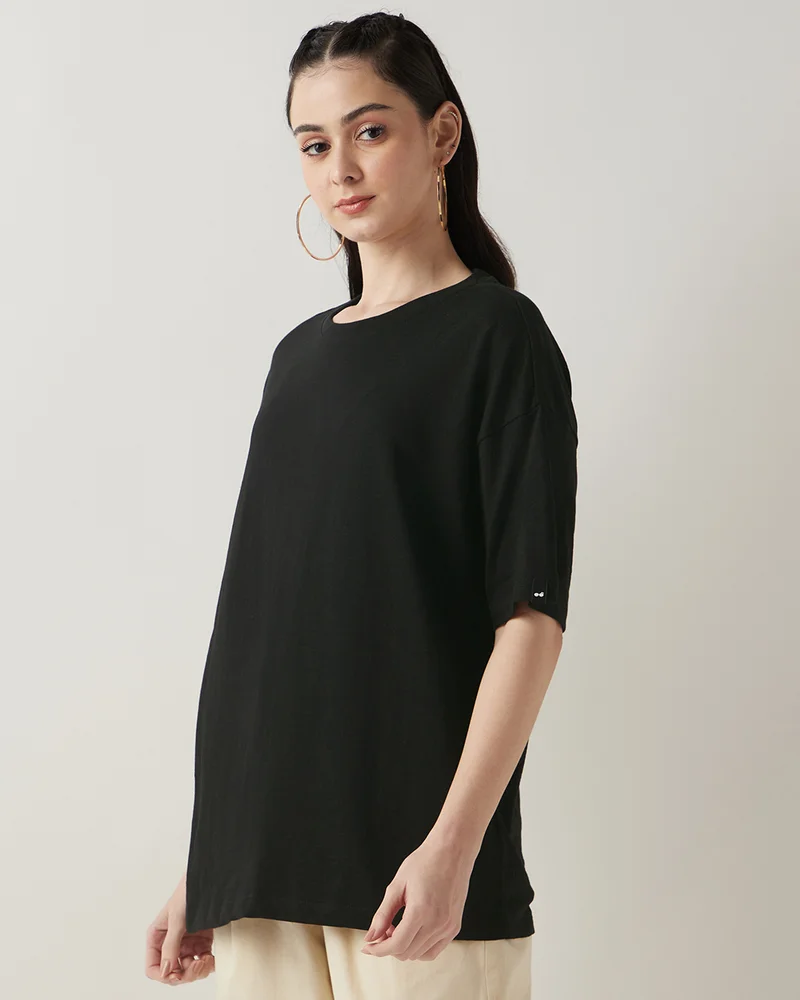 bewakoof Women's Jet Black Oversized T-shirt